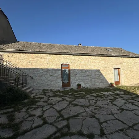 Gite Gite 4/5 Personnes Au Marcayres Ferienhaus Saint-Georges-de-Levejac