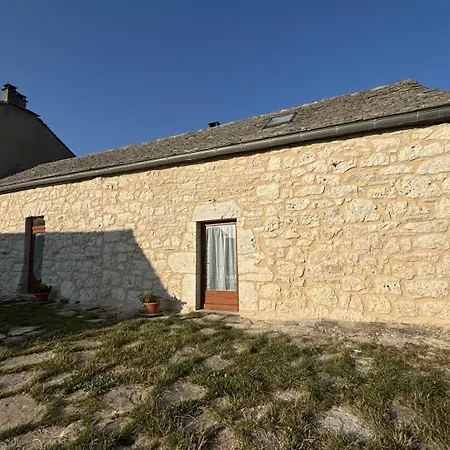Semesterbostad Gite Gite 4/5 Personnes Au Marcayres *